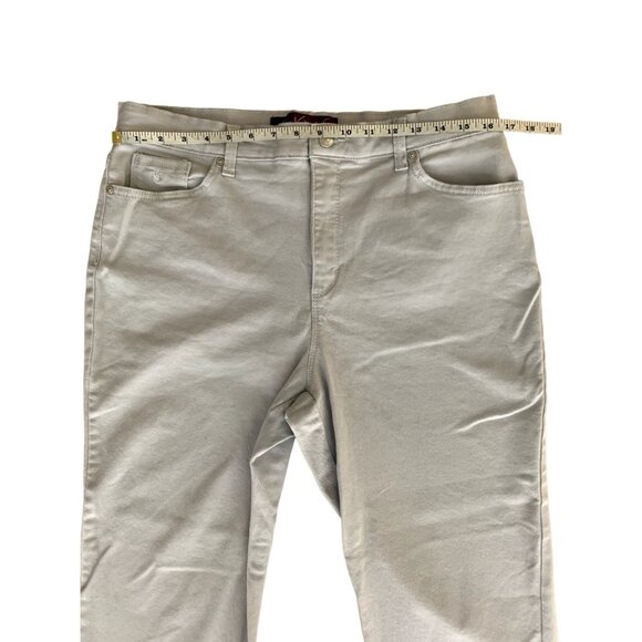 Gloria Vanderbilt Amanda Light Gray High-Rise Straight Leg Jeans Womens Size 14 - Picture 7 of 14